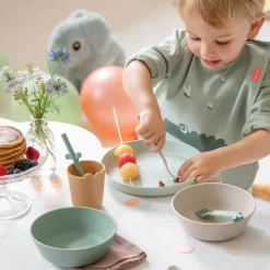 Done by Deer Kinderkom Raffi Sand